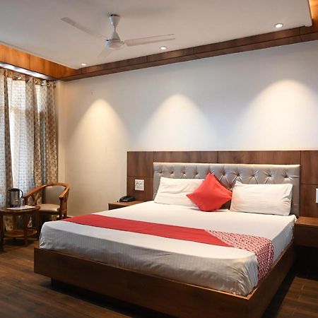 Hotel Apple Blossom Manāli Exteriér fotografie
