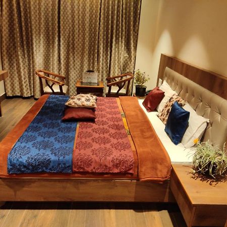 Hotel Apple Blossom Manāli Exteriér fotografie