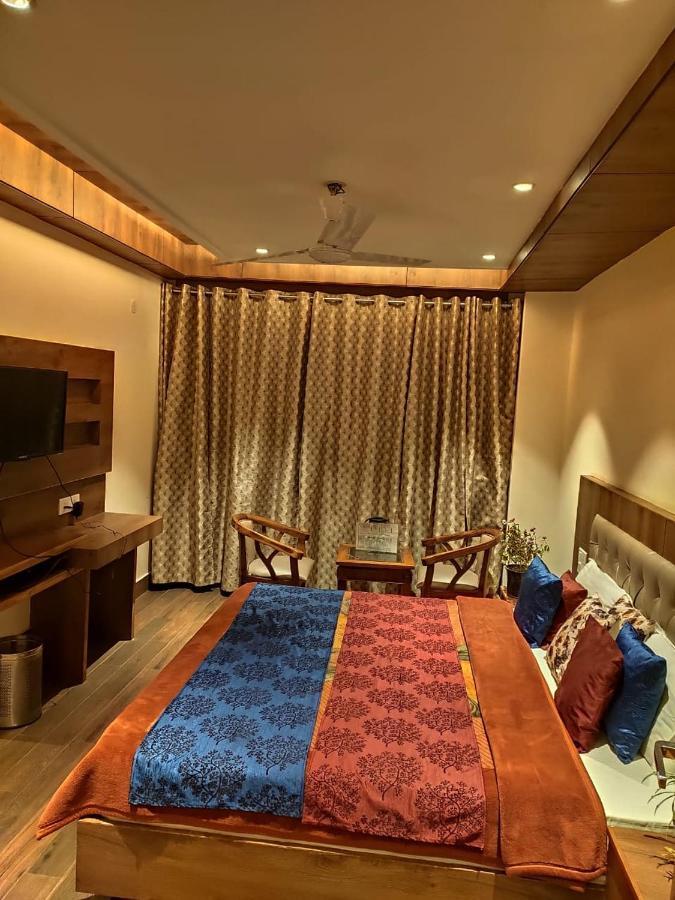Hotel Apple Blossom Manāli Exteriér fotografie