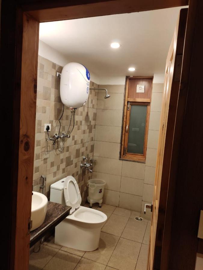 Hotel Apple Blossom Manāli Exteriér fotografie