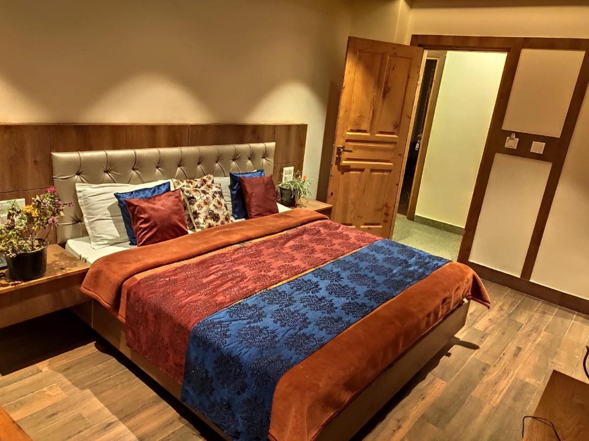 Hotel Apple Blossom Manāli Exteriér fotografie